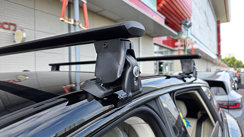 岚图知音纽曼车顶架，专车专用车顶架，配套车顶箱，全家旅行的扩容神器！