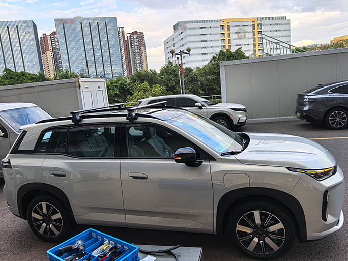 埃安i60安装案例，纽曼305s车顶架高品质，高载重，贴合度完美。